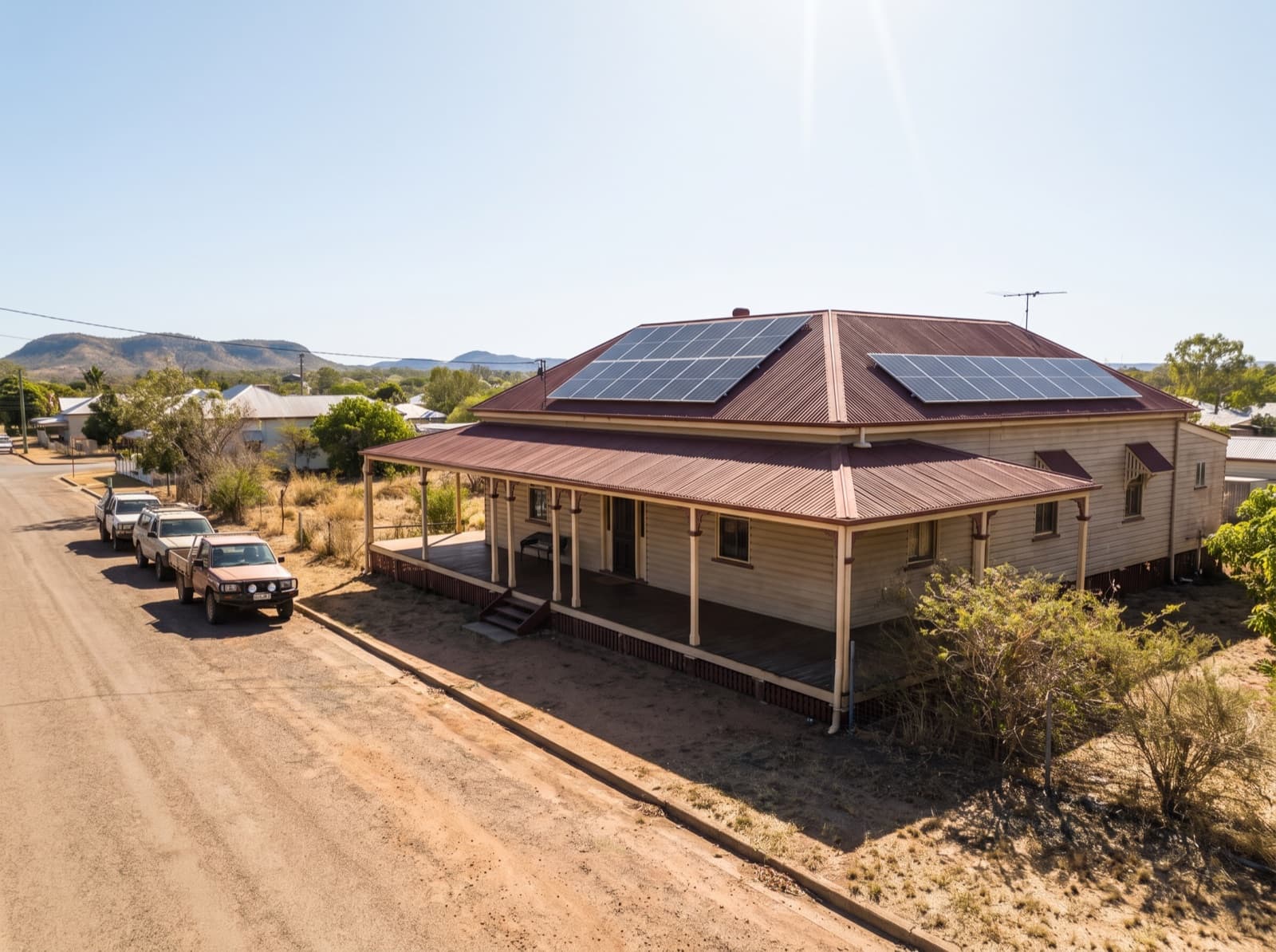 Solar panels in Charters Towers